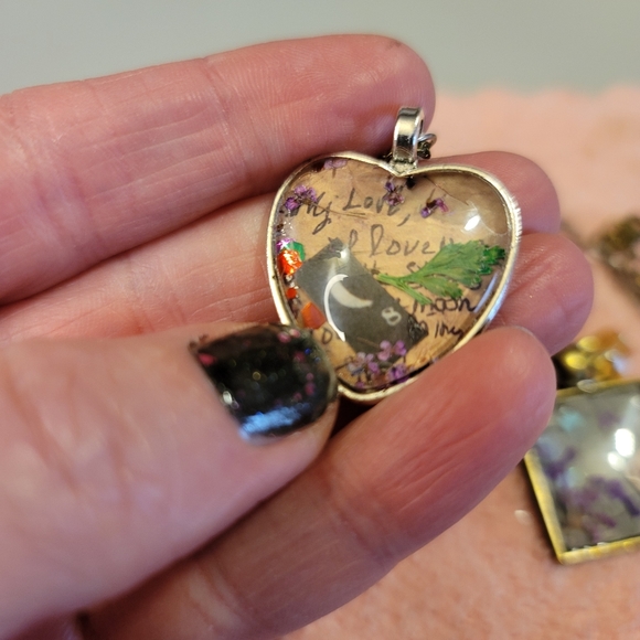 Back in time Broaches - Picture 8 of 16